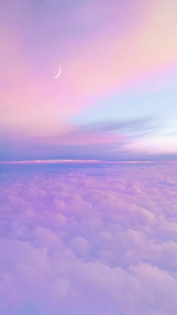 Céu Pastel com Crescente Lunar: Papel de Parede