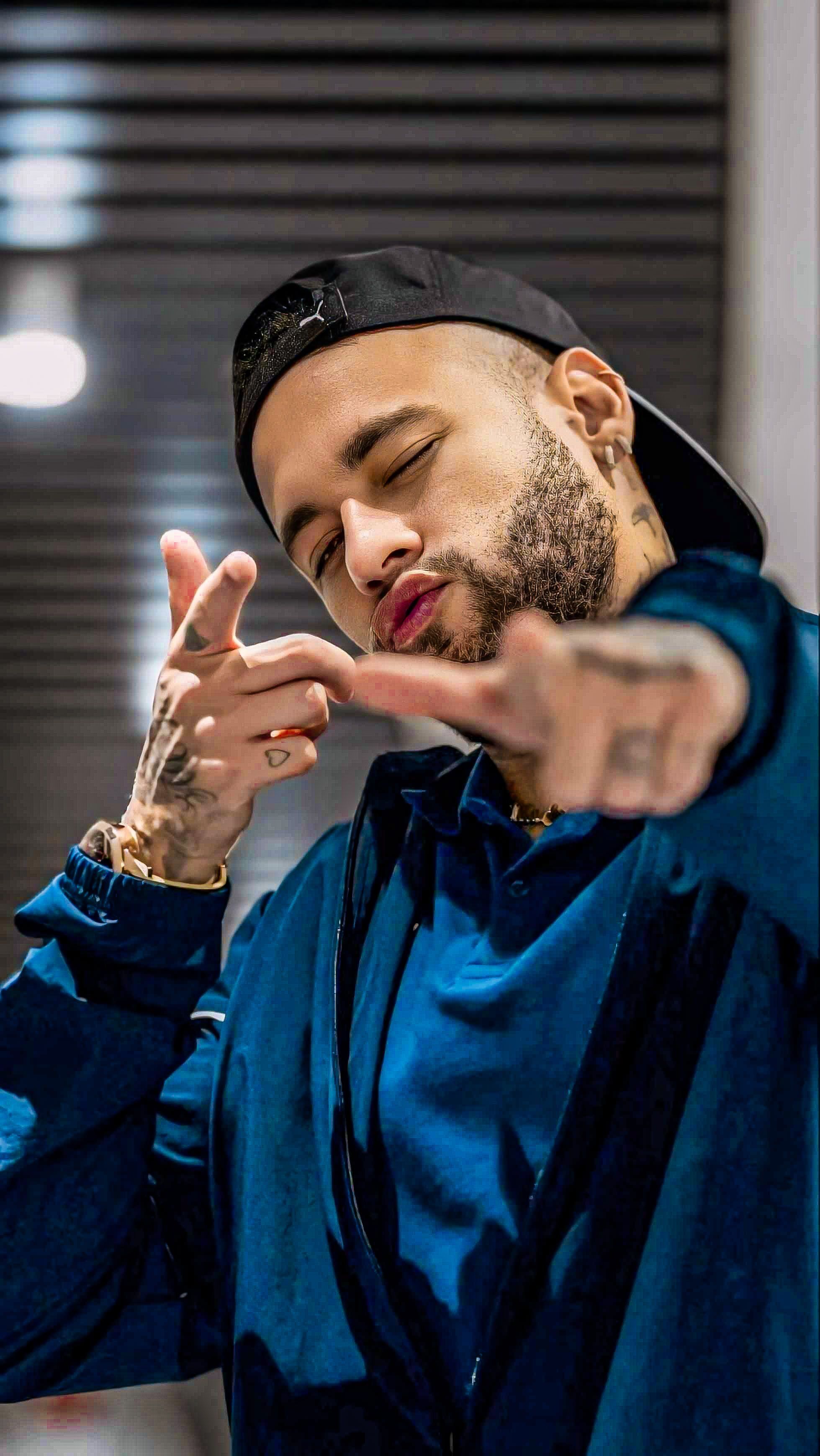 Foto de Homem com Boné para Perfil Digital