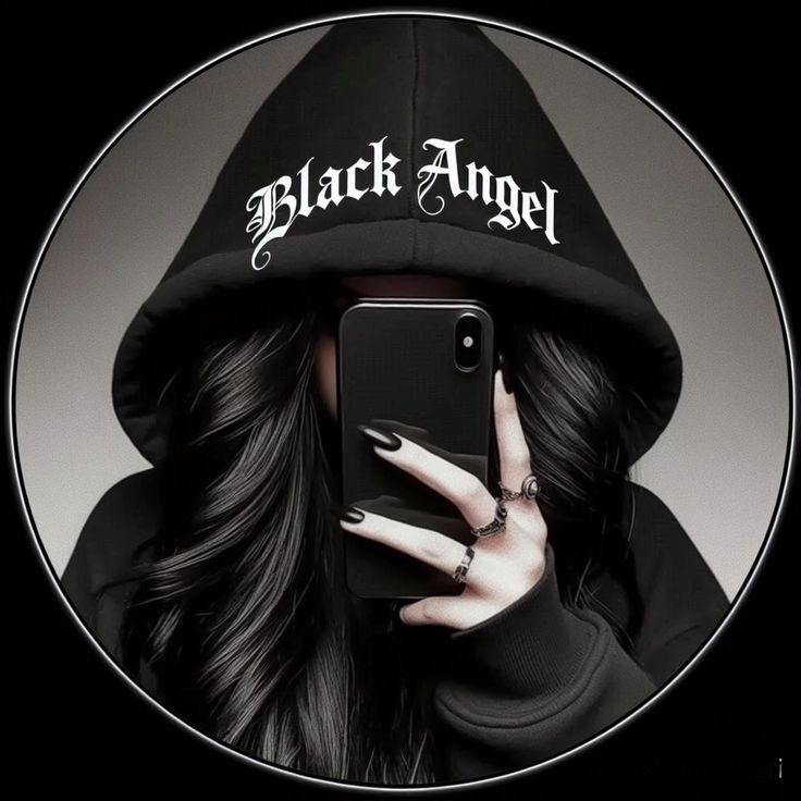 Foto de Perfil Feminino com Estilo Black Angel