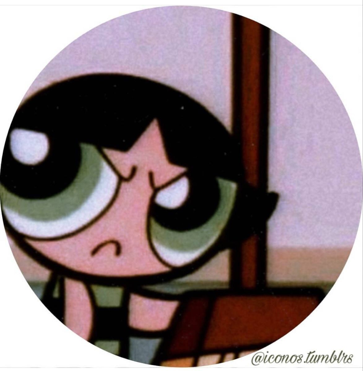 Foto Engraçada para Perfil com Expressão Irritada