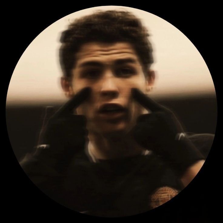 Foto para Perfil do Whatsapp com Gestos e Estilo