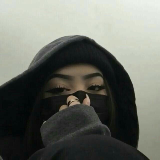 Fotos de Perfil para Discord com Estilo Escuro