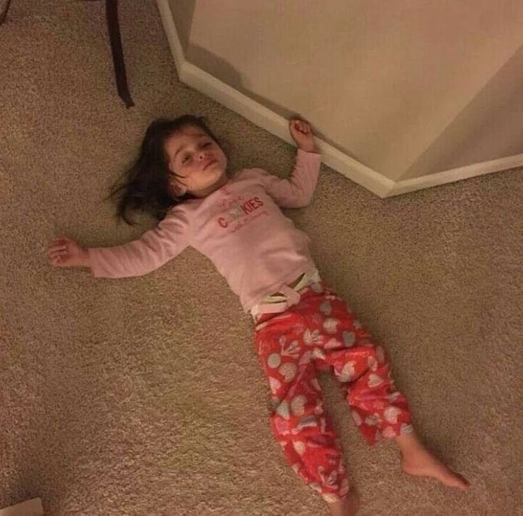 Imagem de Criança Triste para Perfil