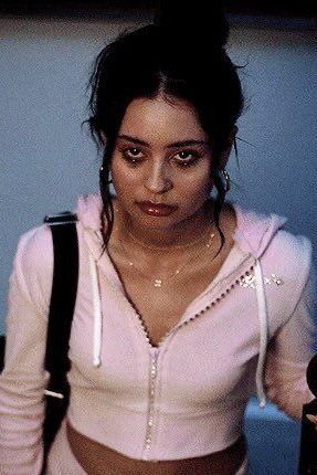 Imagem de Mulher Triste para Foto de Perfil