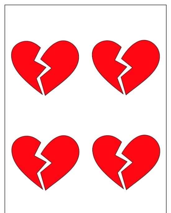 Molde de Coração Partido para imprimir com 4 Corações Vermelhos